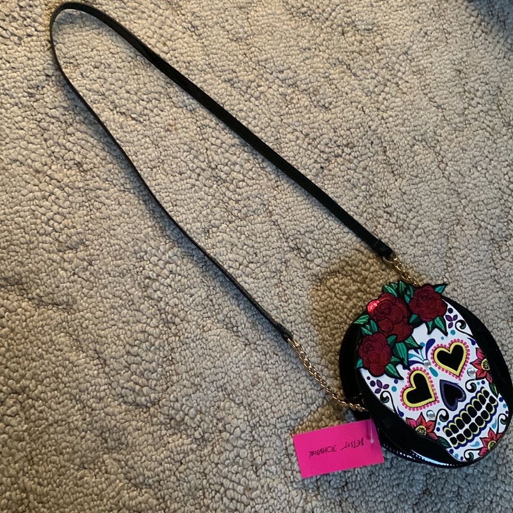 NWT Betsey Johnson Candy Kitsch Sugar Skull Crossbody Bag - Picture 2 of 16